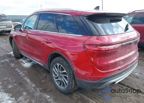 2022 Lincoln Corsair Standard z USA, uszkodzony, nr VIN 5LMCJ1D93NUL28689